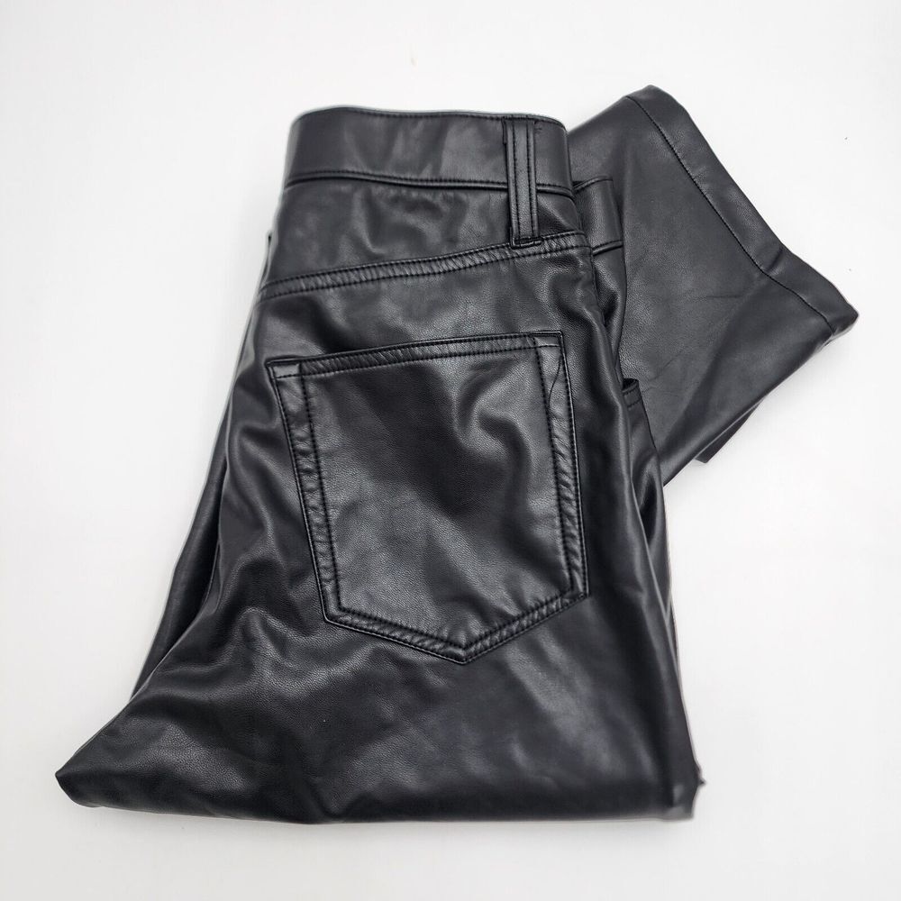 Abercrombie & Fitch Women 90's Straight Ultra High Black Vegan Leather Pant READ